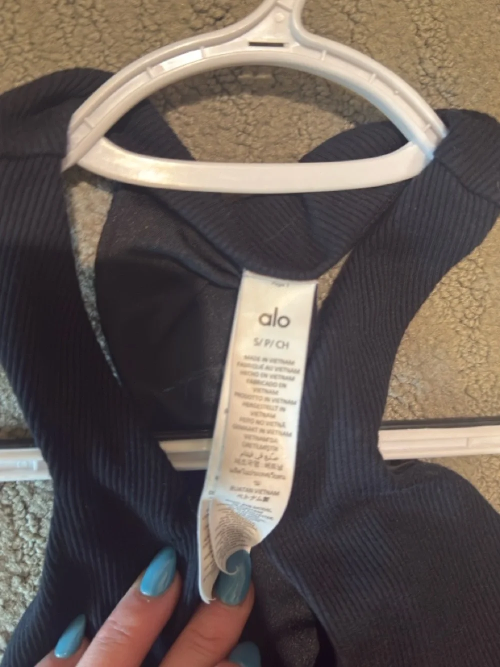 ALO Yoga Black Ribbed Keyhole Racerback Tank - Picture 2 of 2